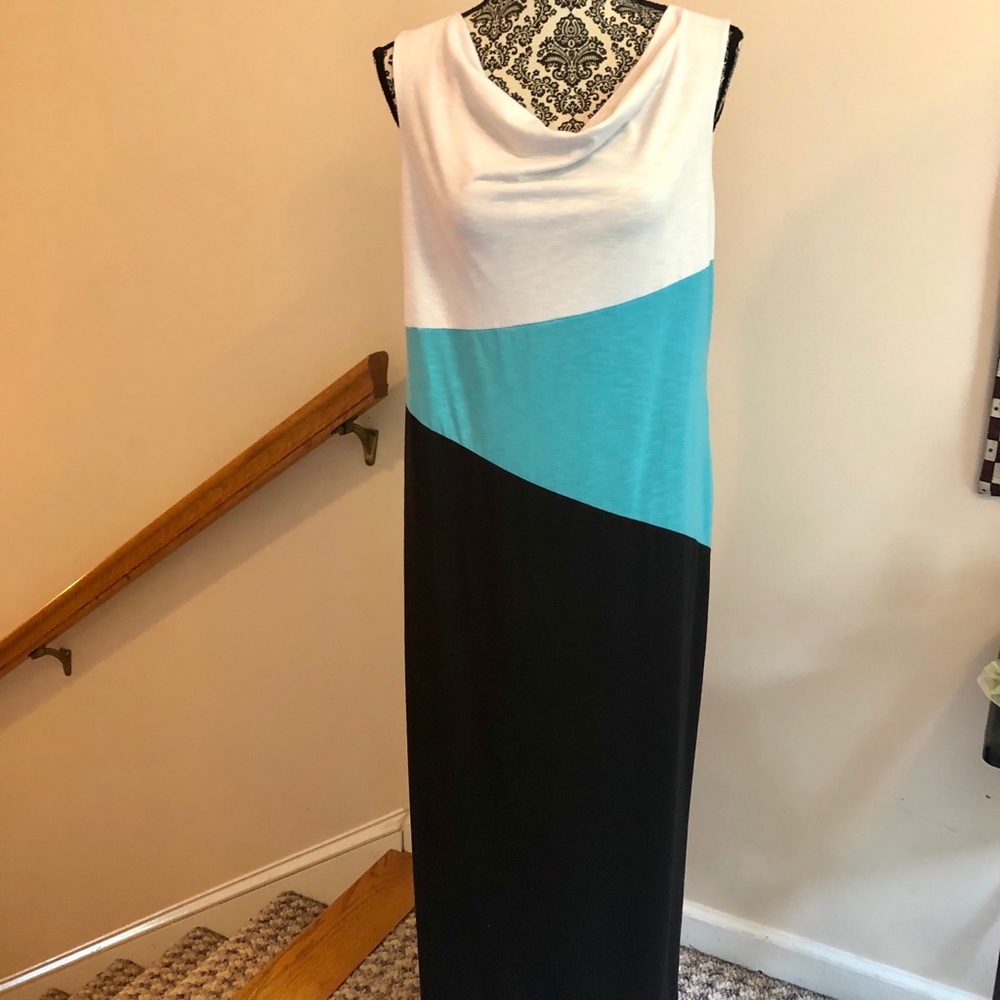 Rafaella Maxi Dress!  🎉